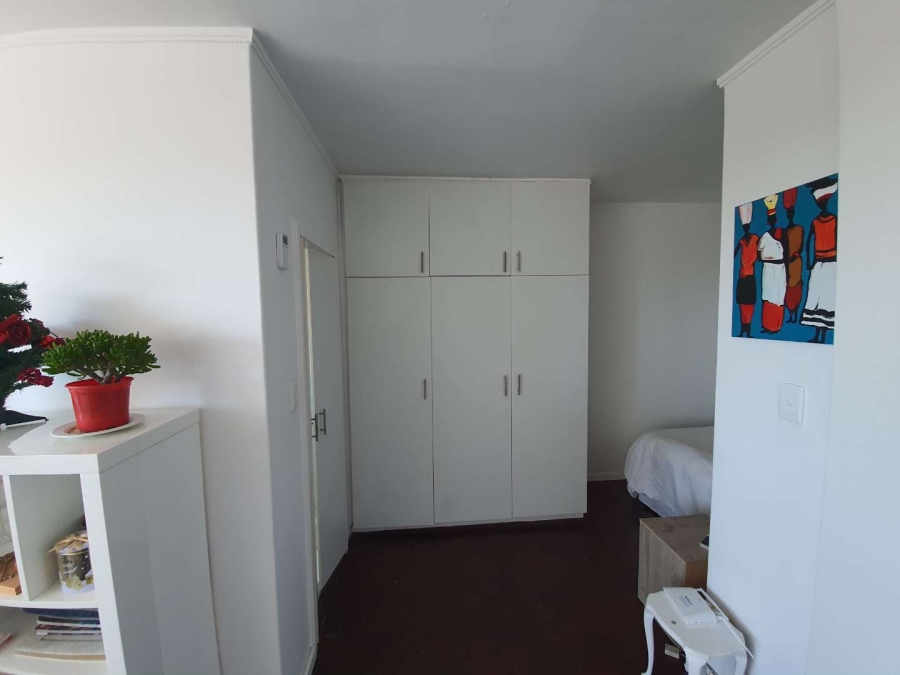 1 Bedroom Property for Sale in Observatory Western Cape